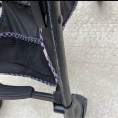 ピジョン A形ベビーカー背面式対面式可能 Runfee Lino'nRA8L（ランフィリノン） ネイビーリコール対応済みの画像