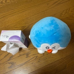 ドラえもん ぬいぐるみの画像