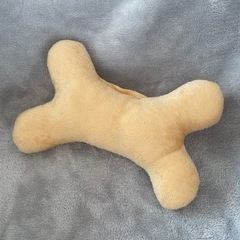 犬猫用ウェア、爪切り、ブラシ、骨型おもちゃの画像