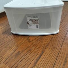 0円 押入れ　衣装　収納　プラスチック　ケース　1