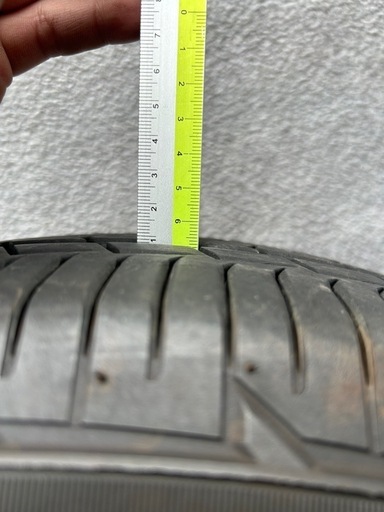 ハイエース バリ溝2023年製トーヨータイヤ H30 215/60R17C 109/107R ホワイトレター サマータイヤ 4本