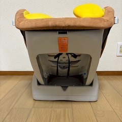 チャイルドシート新生児〜OK‼️プーさんコラボ/お値引き相談乗ります‼️の画像