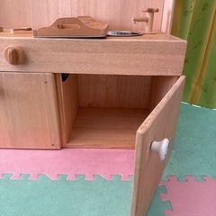 無料　キッチン　子供用　木製キッチン　おままごとの画像
