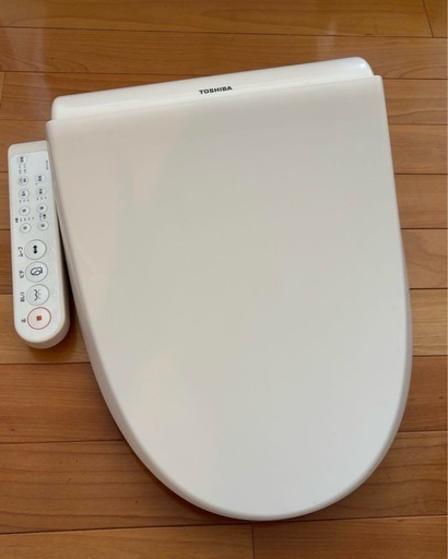 美品 TOSHIBA SCS-T160 ビデ機能付きウォシュレット