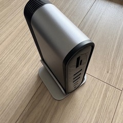 Baseusワーキングステーション(不備あり)