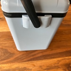 クーラーボックスの画像
