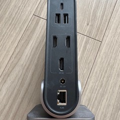 Baseusワーキングステーション(不備あり)の画像