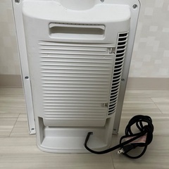 YAMAZENセラミックファンヒーターの画像