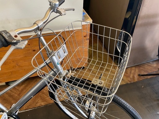 【前後タイヤ新品】27インチ　6段自転車　LEDオートライト