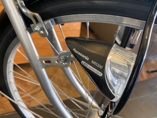 【前後タイヤ新品】27インチ　6段自転車　LEDオートライト