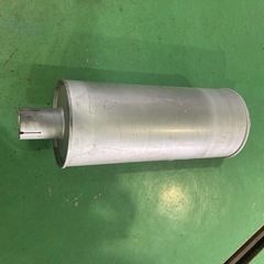 三菱ふそうマフラーの画像