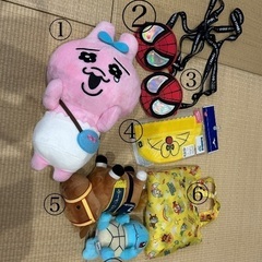 子供用品、靴、服、ぬいぐるみなど　1つ800円　2点目以降500円　お引き取りいたいただける方探していますの画像