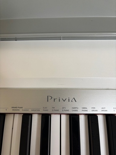 カシオ電子ピアノ　PX-130