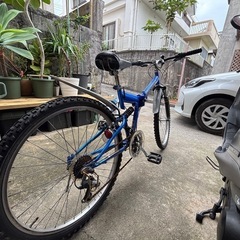 折りたたみロードバイクの画像