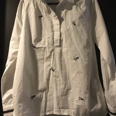 シャツ