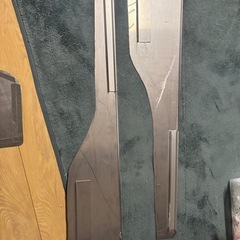 いすゞ　NEWギガ　ウィンドウパネル　ドアパネル　ウロコ模様の画像