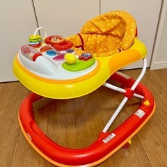 アンパンマン　歩行器　おしゃべりウォーカー
