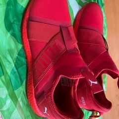 プーマ　スニーカーの画像