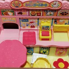 メルちゃんわくわくフードコート