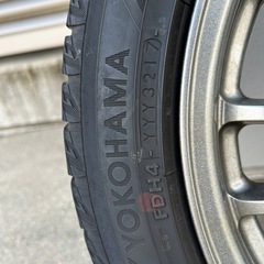 スタッドレスタイヤ205/50R/17 YOKOHAMAタイヤの画像