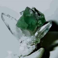 そろそろ鉱物の時期になりました。 - その他