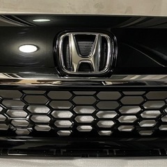 🆕未使用2代目フリード純正フロントグリルの画像