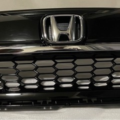 🆕未使用2代目フリード純正フロントグリルの画像