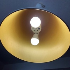 　受付明日まで　ホワイト　鉄製照明器具の画像