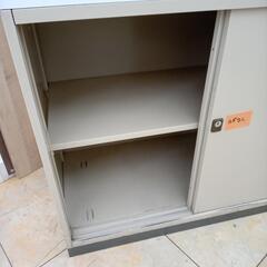 ★ジモティ割あり★ UCHIDA 引き違い書庫 アイボリー H77.5×D45×W90 クリーニング済み OJ8682の画像