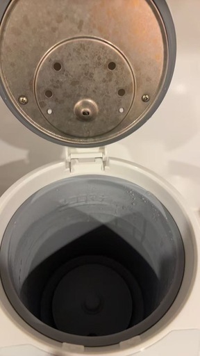 引き取り]　[配送ok] 美品　電気 ポット 3L ホワイト PDR-G301-W Tiger