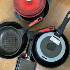 受け渡し予定者決まりました。フライパン鍋セット