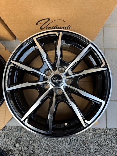 16インチホイール　6.5J  PCD100 5穴