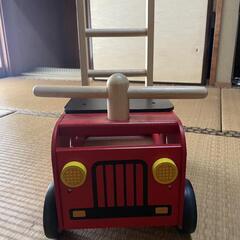 木製消防車　手押し車