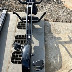 フィットネスバイク　コンフォートクロスバイク折り畳み収納　アルインコの画像