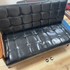 引き渡し者決定】カリモクソファ