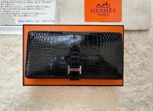 ☆HERMES クロコダイルレザー 二つ折り財布　レア☆