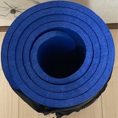 ヨガマット　青　　の画像