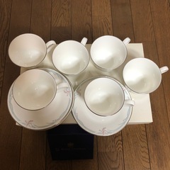 ロイヤルドルトン未使用6客激安の画像