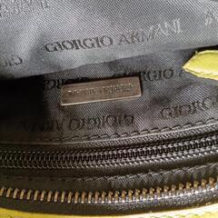 値下げしましたよ〜！アルマーニのサコッシュの画像