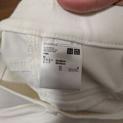 UNIQLO/レギンスパンツの画像