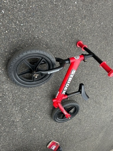 ストライダー