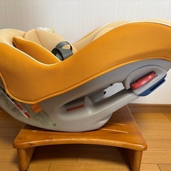 値下げしました！超美品！コンビチャイルドシートの画像