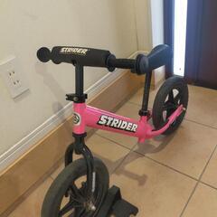激安！　正規品ストライダー！スタンド付き　定価の90％OFF！ 別売の専用スタンド付き！　の画像