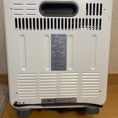 アイリスオーヤマ電気ストーブEHT-800W の画像