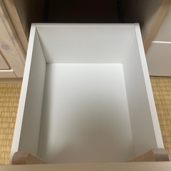 食器棚一部(アンティーク)の画像