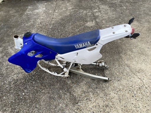 YAMAHA YZ80 フレーム、スイングアーム、ショック、タンク等   モトクロス