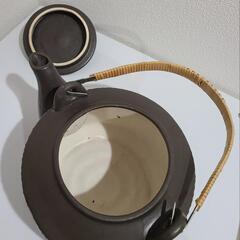 陶製急須 編み柄持ち手付きの画像