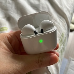 ワイヤレスイヤホン