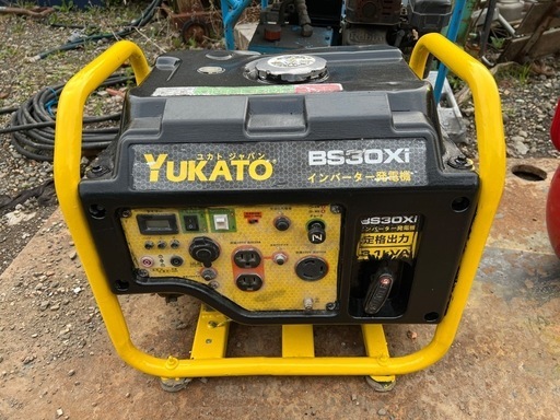 整備・塗装済 インバーター発電機 YUKATO BS30Xi エンジン回転波あり
