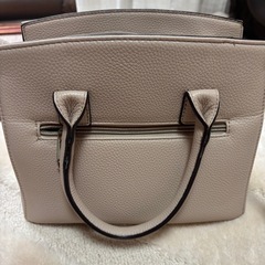 Vitucciのハンドバッグの画像
